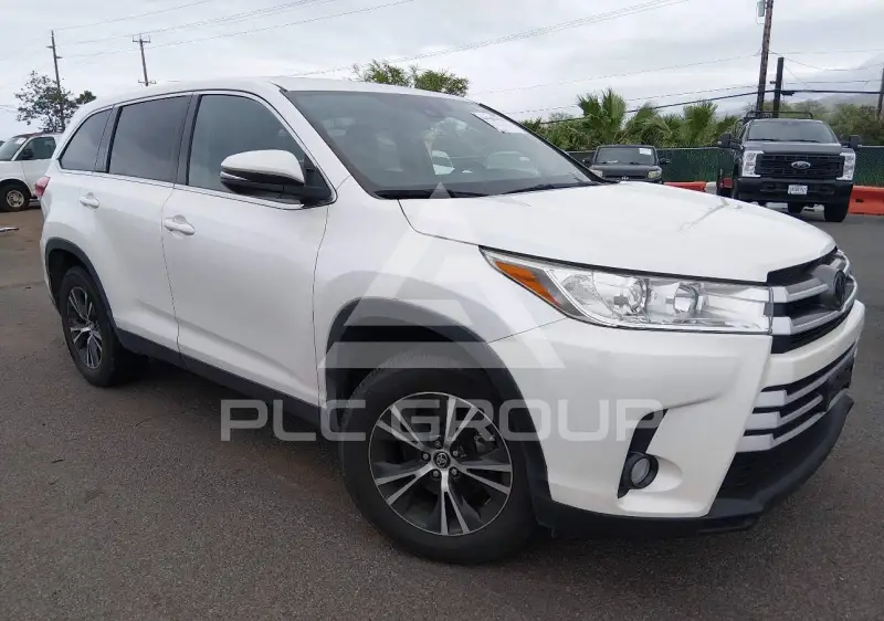 2019 Toyota Highlander фото