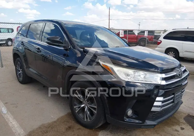 2019 Toyota Highlander фото