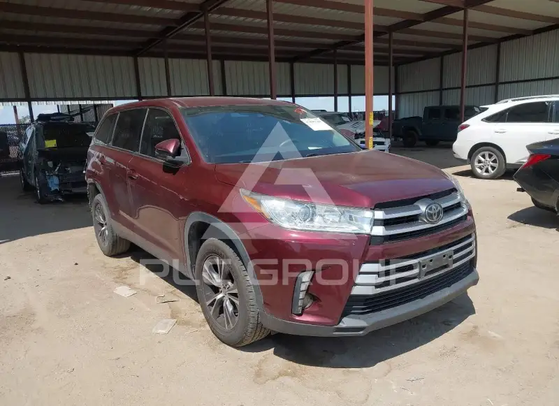 2019 Toyota Highlander photo