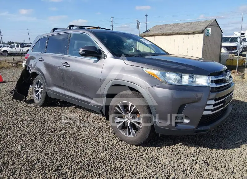2019 Toyota Highlander фото