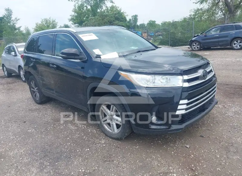 2019 Toyota Highlander фото