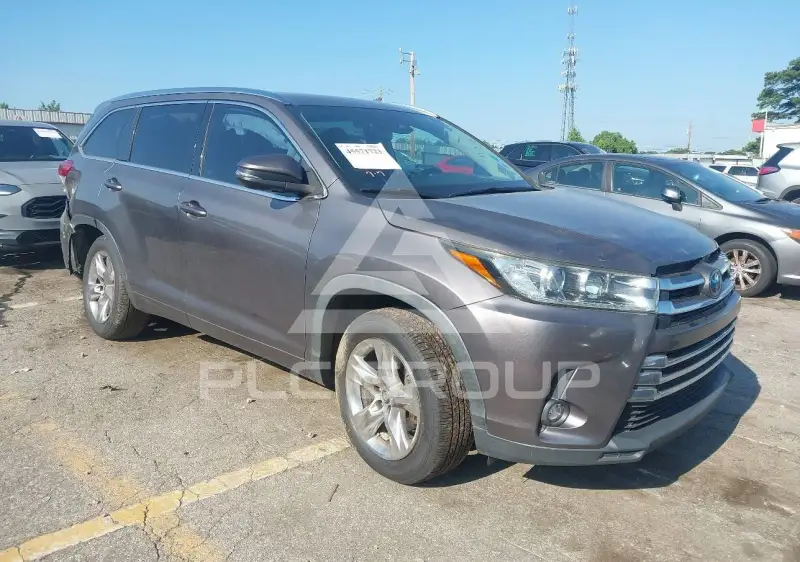 2019 Toyota Highlander фото