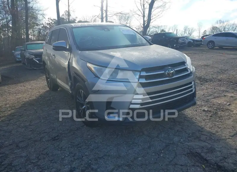 2019 Toyota Highlander фото