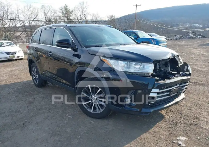 2019 Toyota Highlander фото