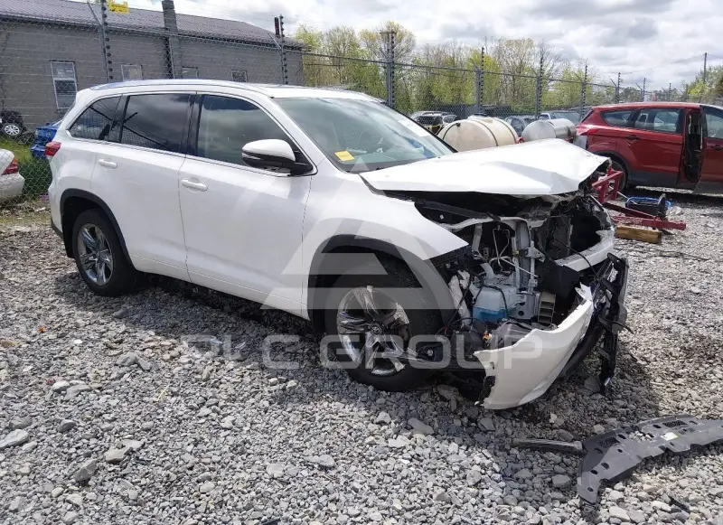 2019 Toyota Highlander фото