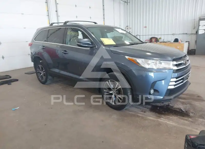2019 Toyota Highlander фото