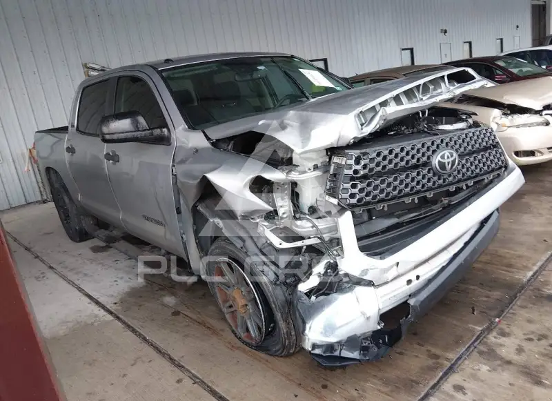 2019 Toyota TUNDRA фото
