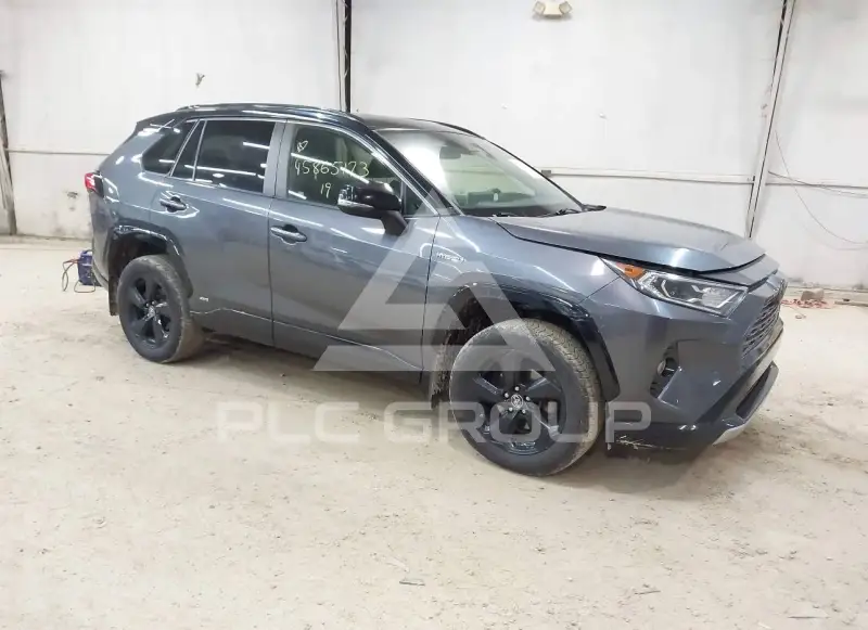 2019 Toyota RAV4 фото