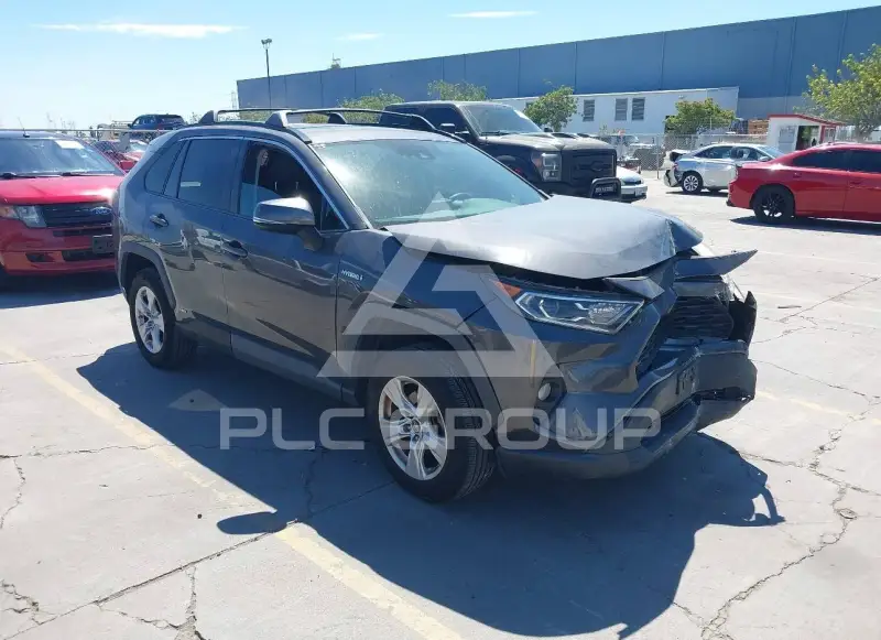 2019 Toyota RAV4 фото