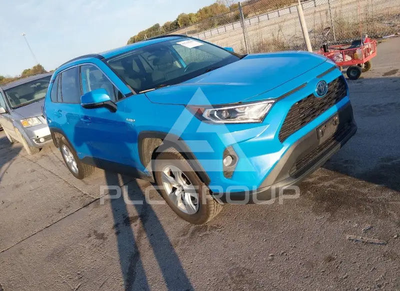 2019 Toyota RAV4 фото