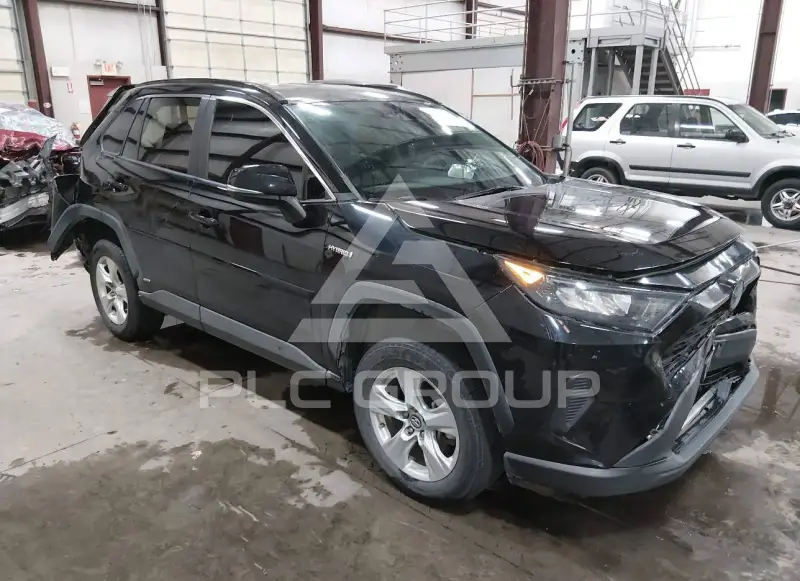 2019 Toyota RAV4 фото