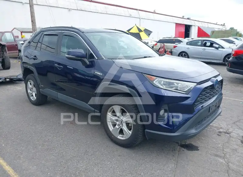 2019 Toyota RAV4 фото