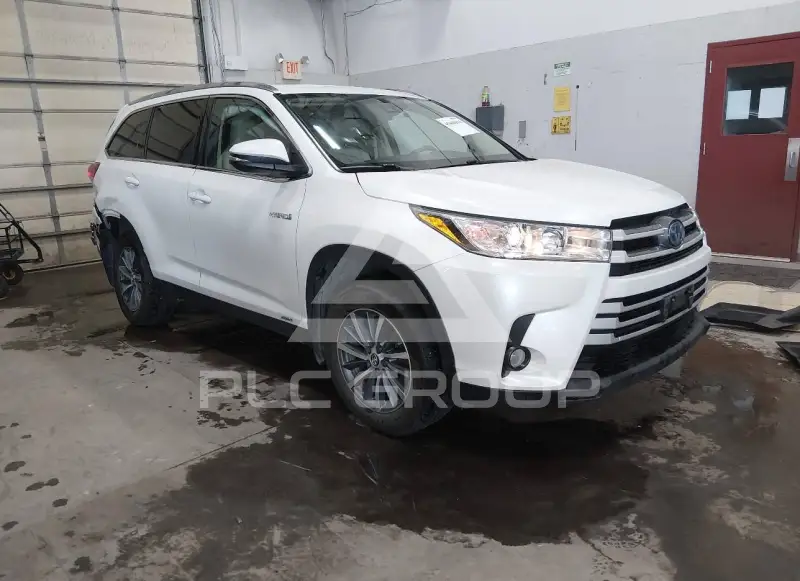2019 Toyota Highlander фото