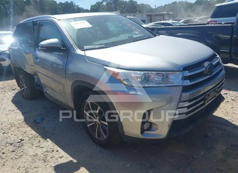 2019 Toyota Highlander фото
