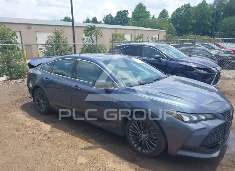 2019 Toyota AVALON фото