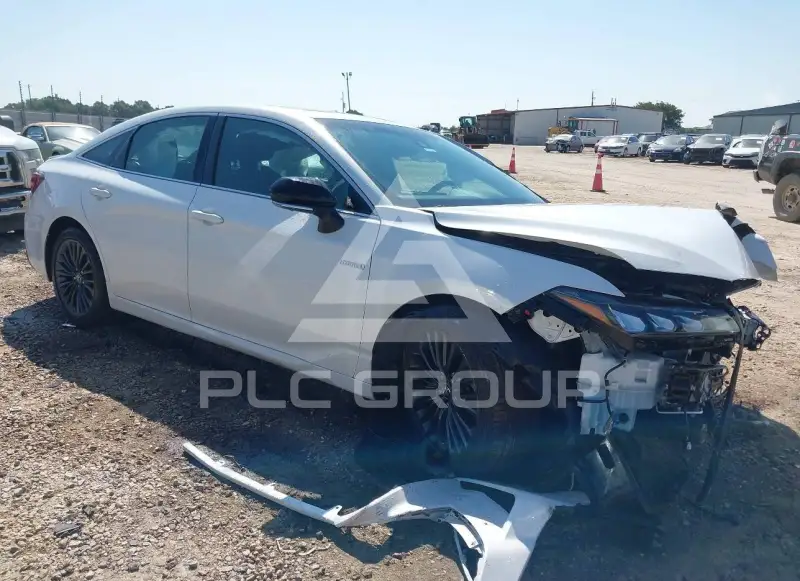 2019 Toyota AVALON фото