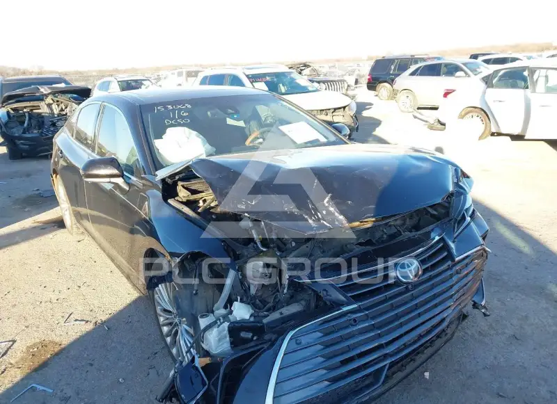 2019 Toyota AVALON фото
