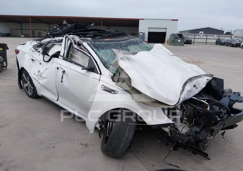 2019 KIA Optima фото