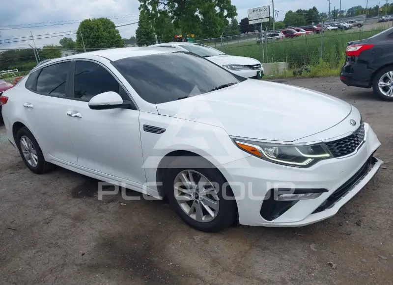 2019 KIA Optima фото