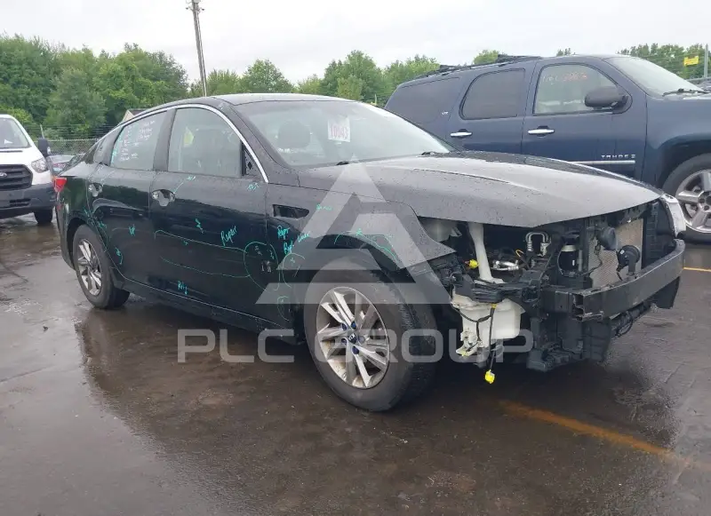 2019 KIA Optima фото