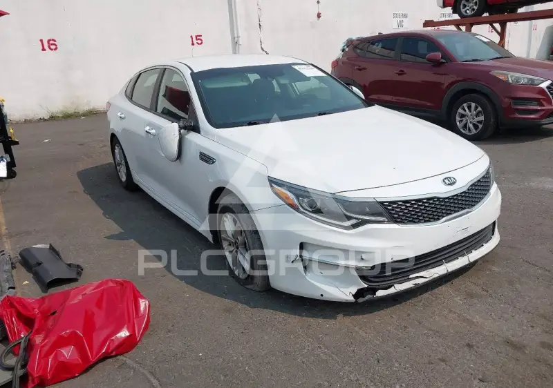 2019 KIA Optima photo