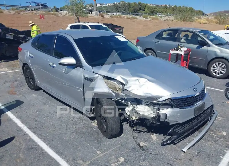 2019 KIA Optima фото