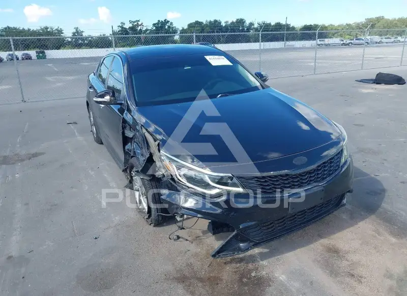 2019 KIA Optima фото