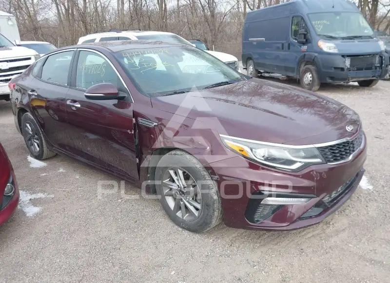 2019 KIA Optima photo