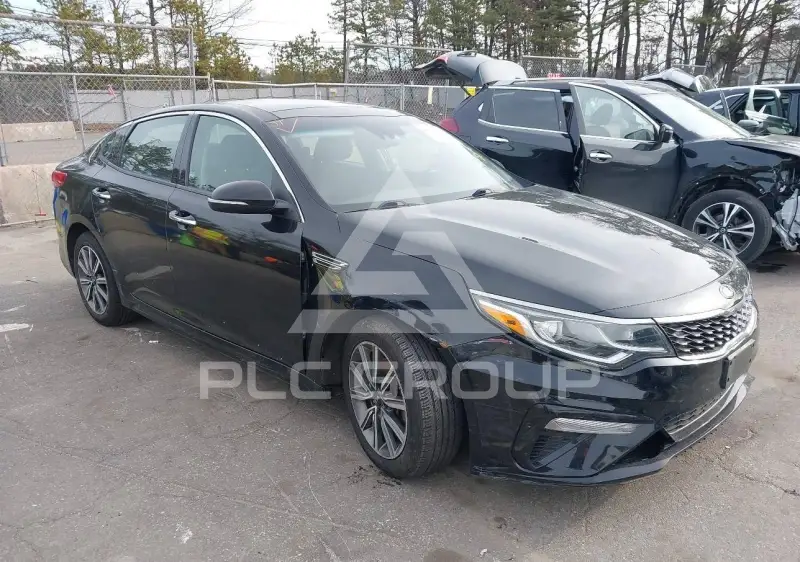 2019 KIA Optima photo