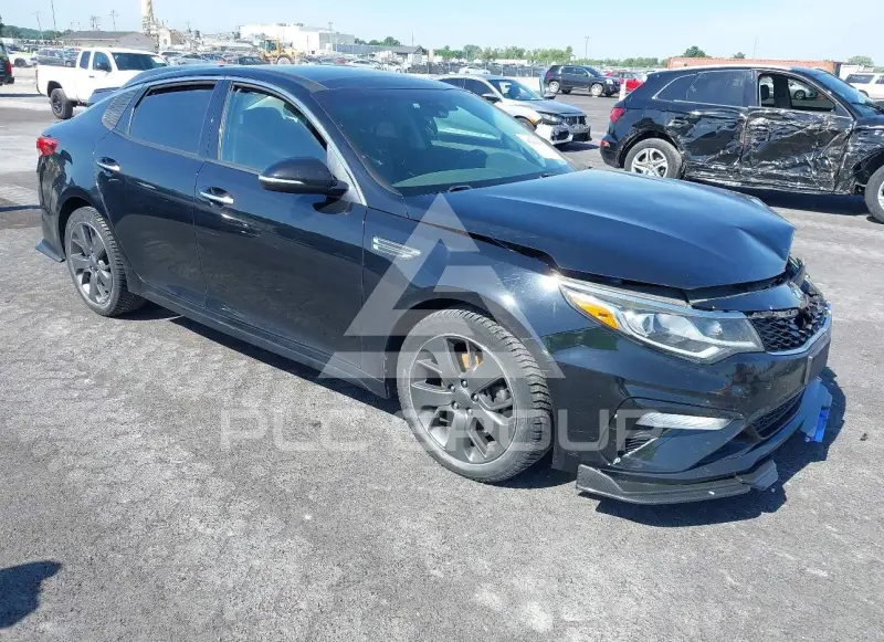 2019 KIA Optima фото