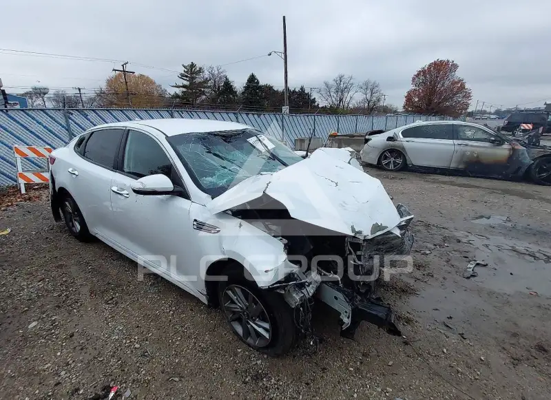 2019 KIA Optima фото