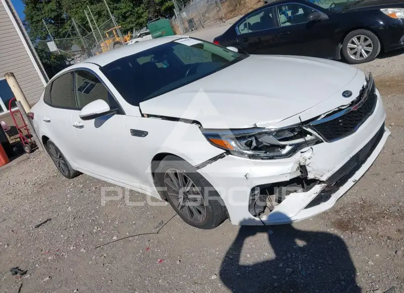 2019 KIA Optima photo
