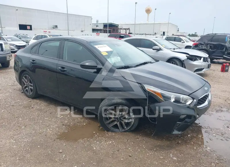 2019 KIA Forte фото