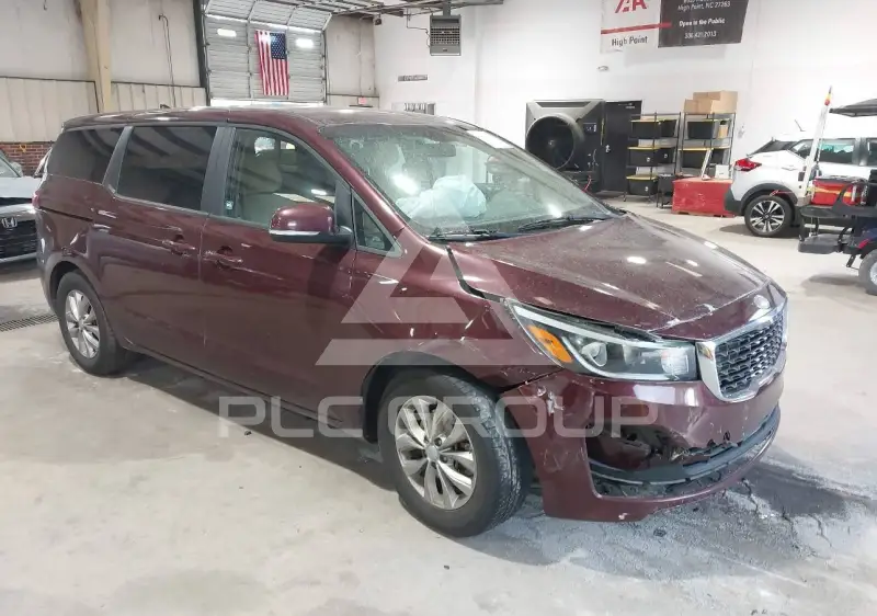 2019 KIA Sedona photo