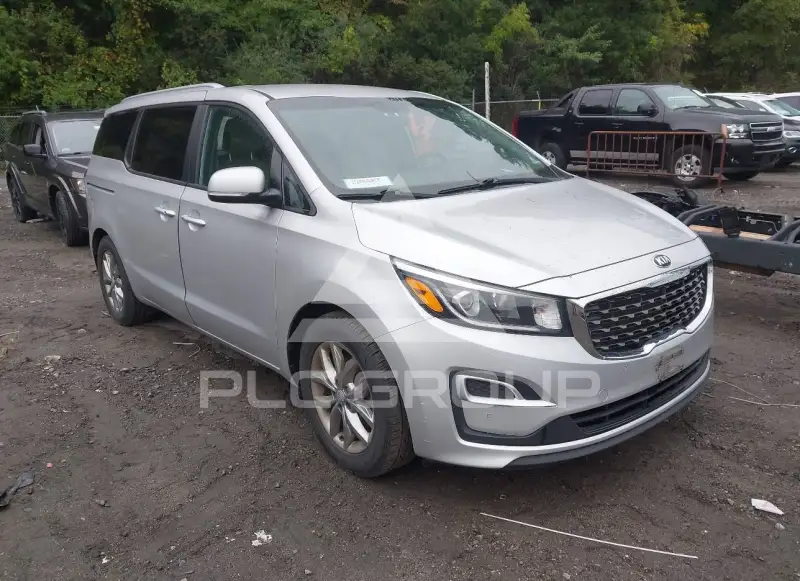 2019 KIA Sedona фото
