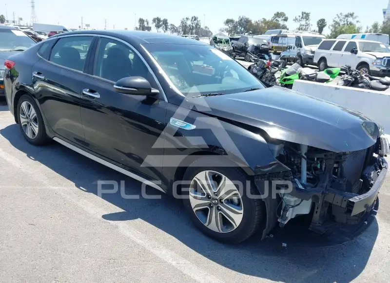 2019 KIA Optima photo