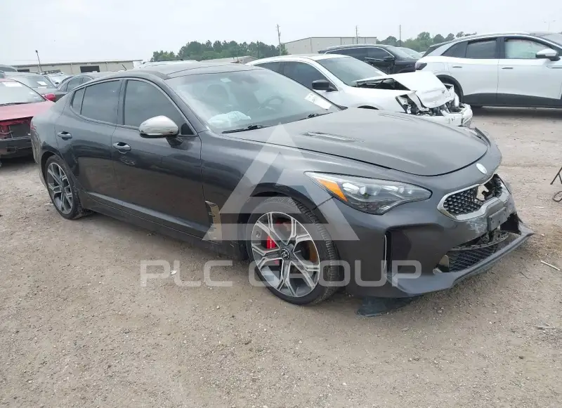 2019 KIA Stinger фото