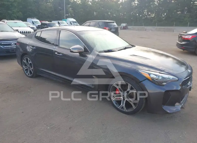 2019 KIA Stinger фото