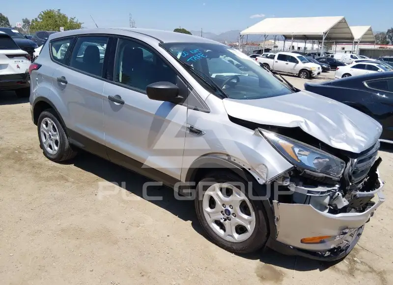 2019 Ford ESCAPE photo