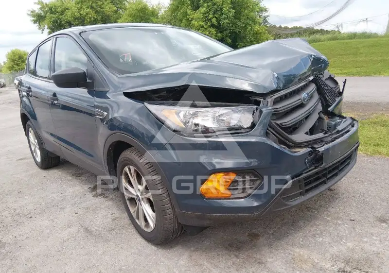 2019 Ford ESCAPE photo