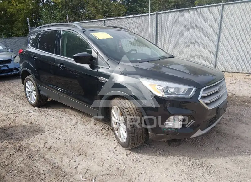 2019 Ford ESCAPE photo