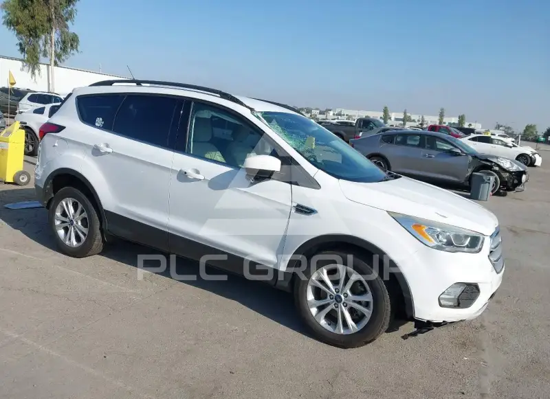 2019 Ford ESCAPE photo