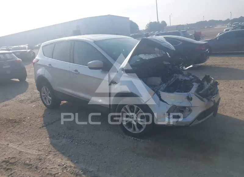 2019 Ford ESCAPE photo