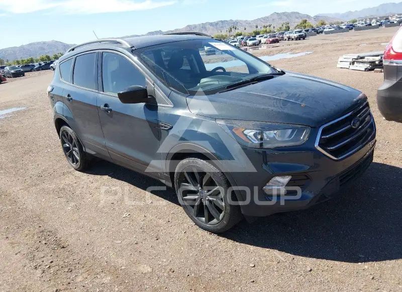 2019 Ford ESCAPE photo
