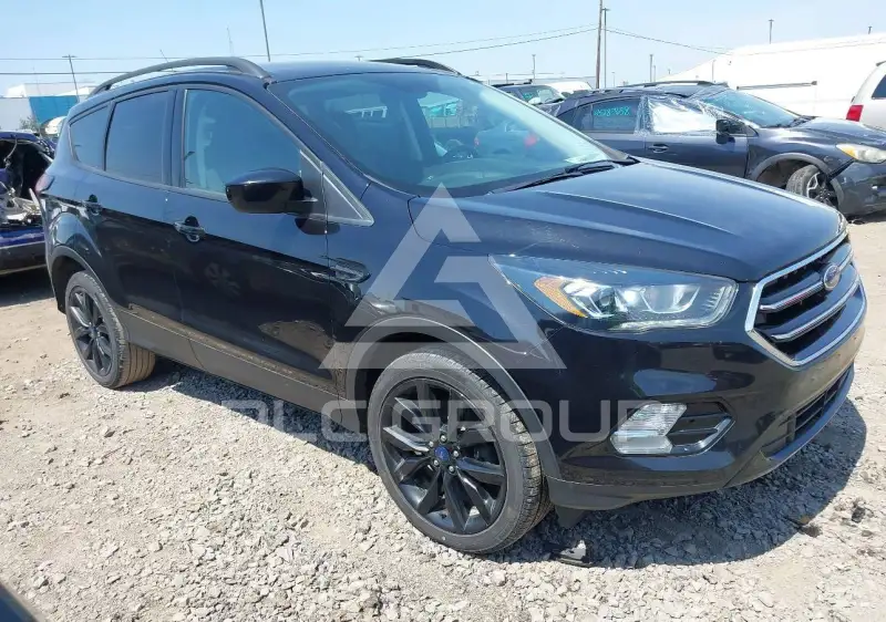 2019 Ford ESCAPE photo