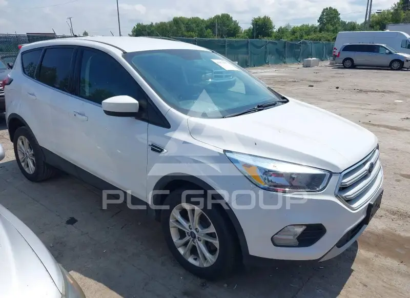 2019 Ford ESCAPE photo