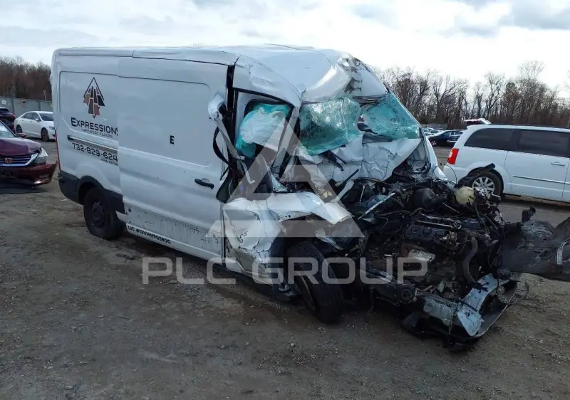 2019 Ford TRANSIT photo