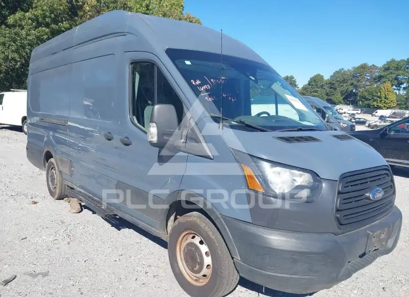 2019 Ford TRANSIT photo