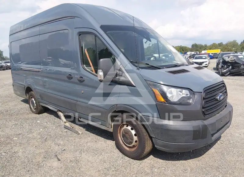 2019 Ford TRANSIT photo