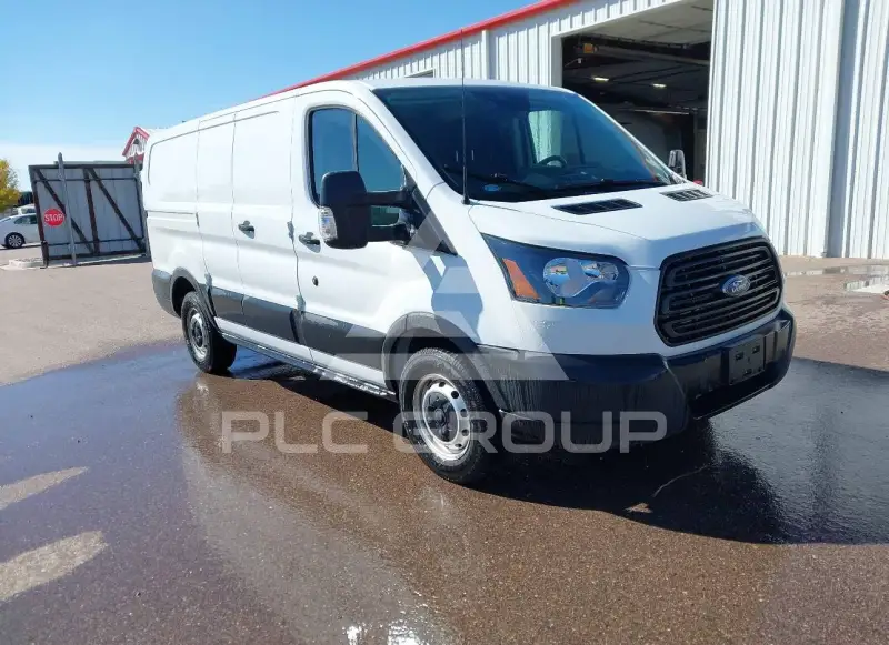 2019 Ford TRANSIT photo